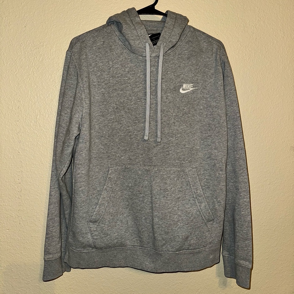 Nike Men's Gray Pullover Hoodie